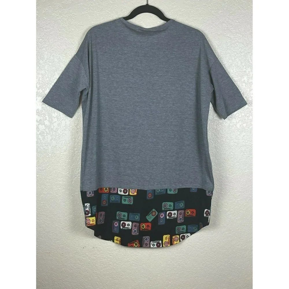 LULAROE Blouse Women's Sz XS Irma Tunic Retro Cassette Tape Hi-Low Hem Gray - Picture 2 of 8